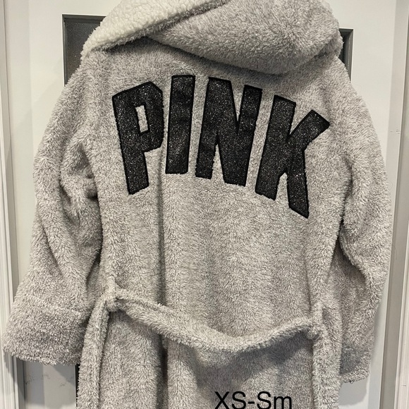 Pink Bathrobe size xs-small - Picture 2 of 2
